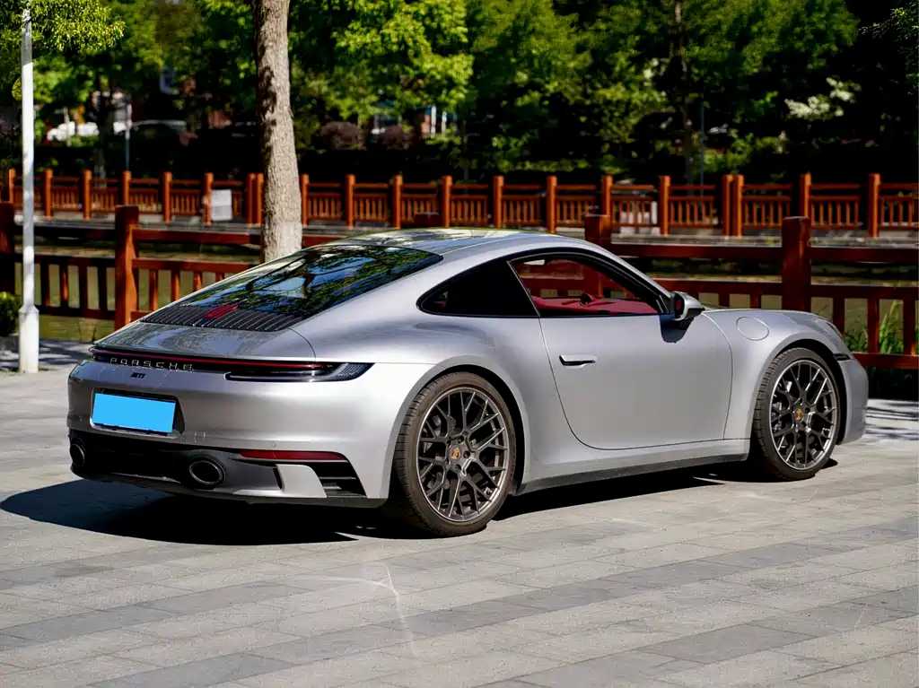 Porsche 911 2022 Carrera 3.0T