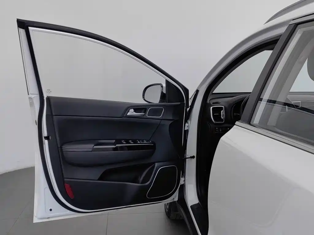 Kia KX5 — миниатюра 8
