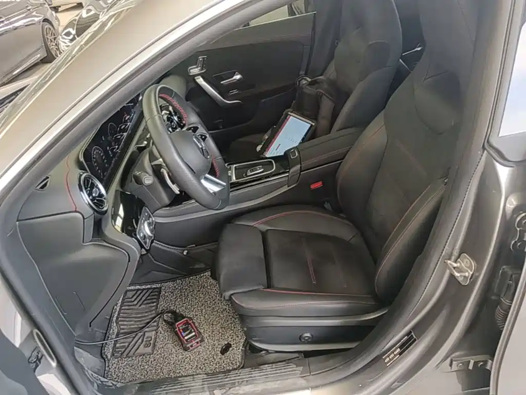 Mercedes-Benz CLA (Import) — миниатюра 15