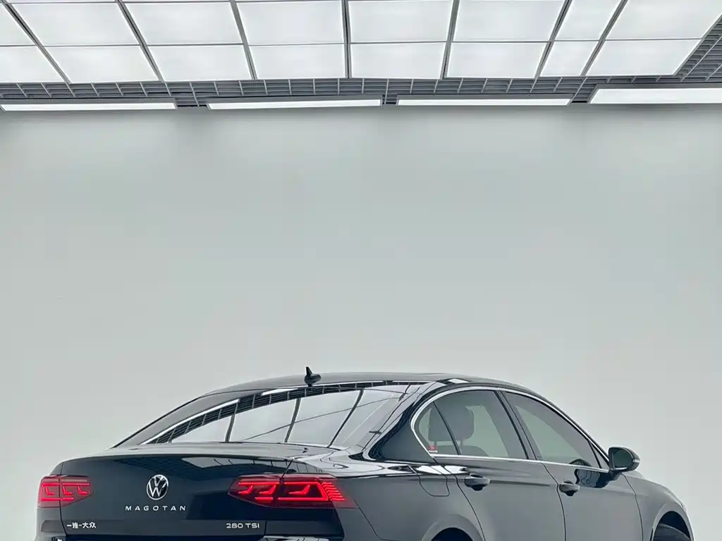 Volkswagen Magotan — миниатюра 6