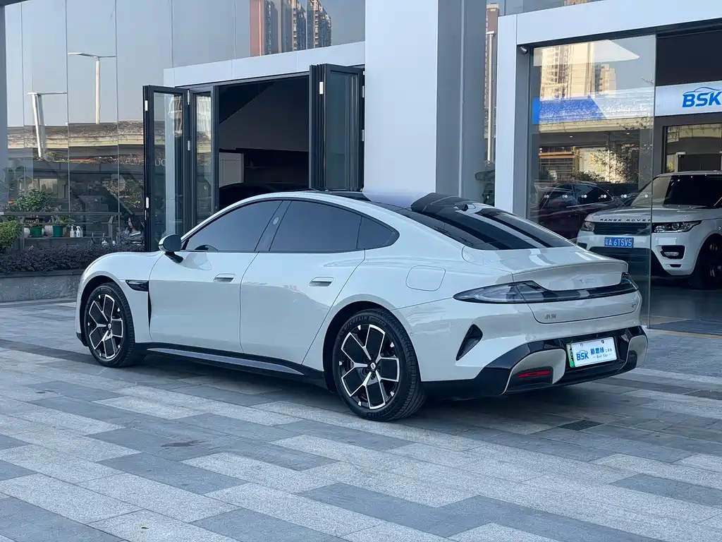 XIAOMI CAR XIAOMI SU7