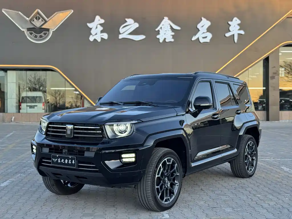 TANK TANK 700 NEW ENERGY