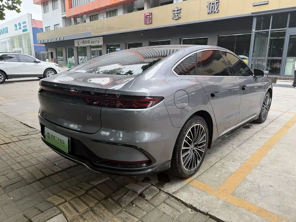 BYD Han — миниатюра 3