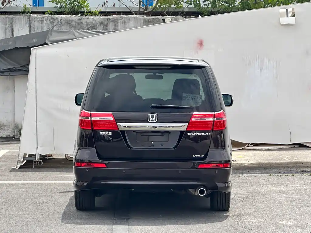 Honda Elysion 2012 2.4L VTi-S Luxury