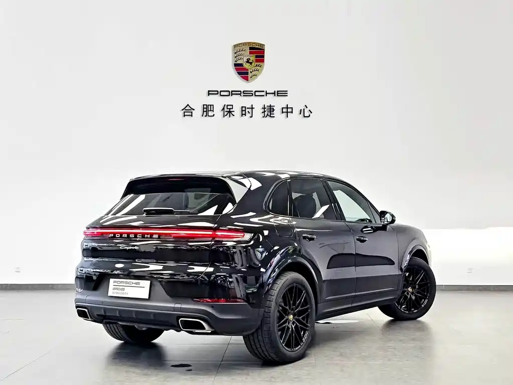 Porsche Cayenne — миниатюра 6