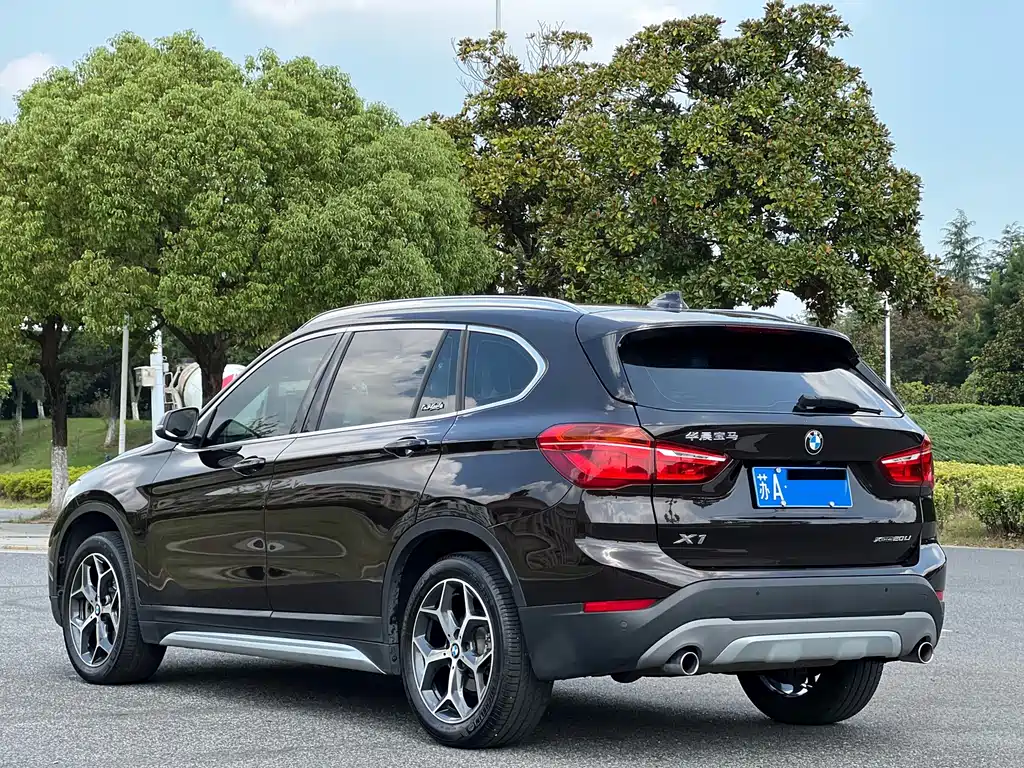 BMW X1 — миниатюра 7