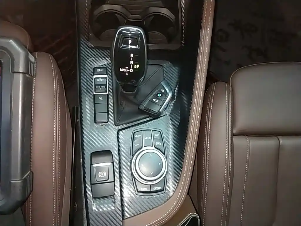 BMW X2 — миниатюра 14