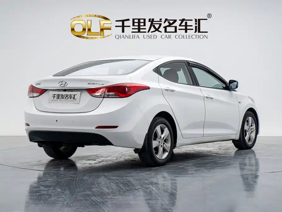 Hyundai Elantra Langdong — миниатюра 3