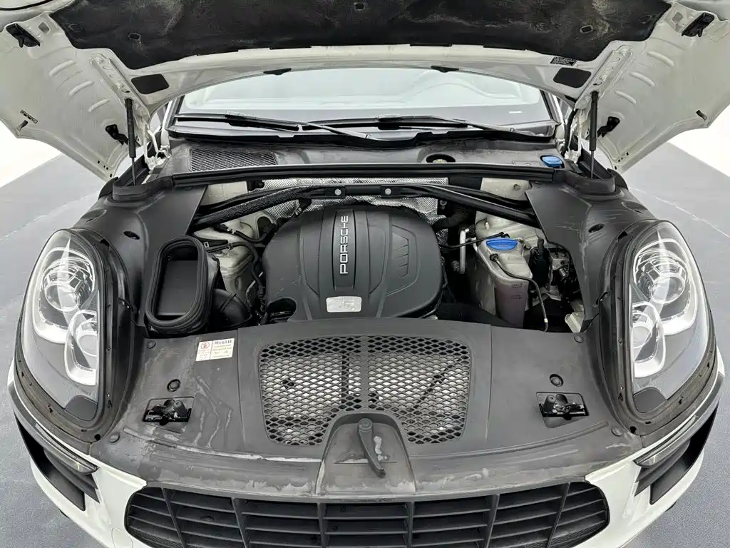Porsche Macan — миниатюра 21