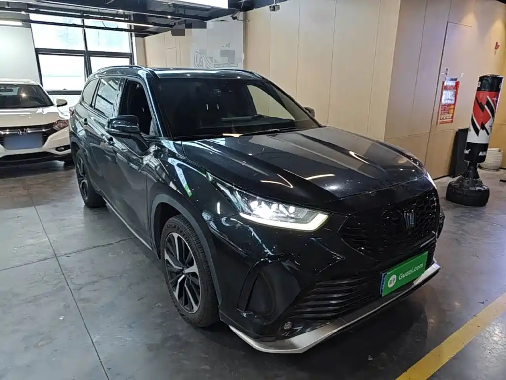 Toyota Crown Kluger — миниатюра 4