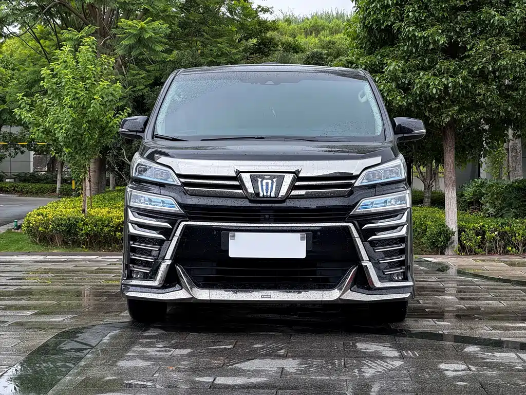 Toyota Vellfire 2021 2.5L HV Luxury
