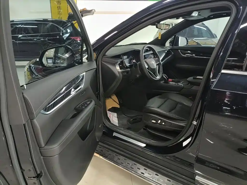 Cadillac XT6 — миниатюра 16