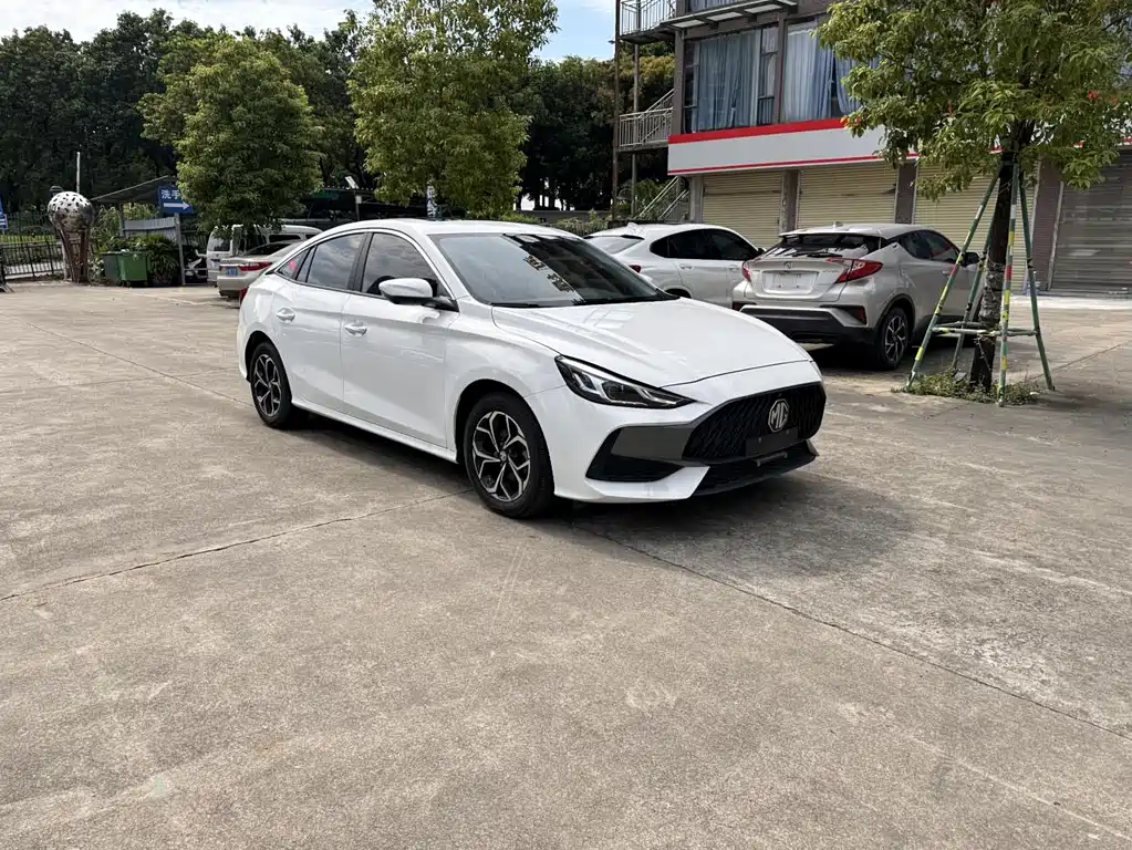 MG MG5 — миниатюра 3