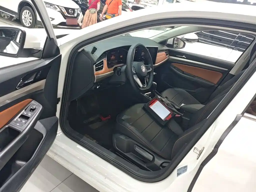 Volkswagen Bora — миниатюра 16