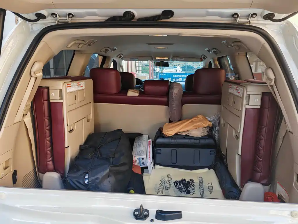 Toyota Land Cruiser — миниатюра 12