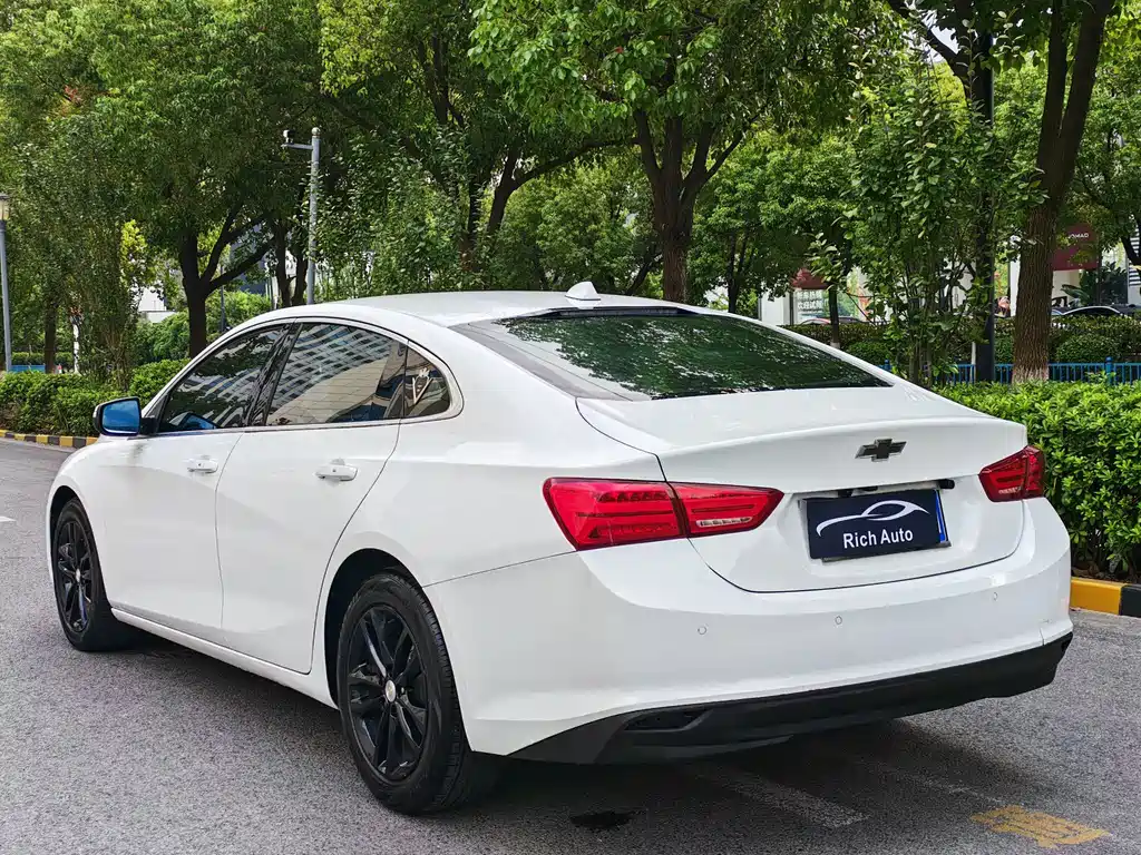 Chevrolet Malibu XL — миниатюра 6