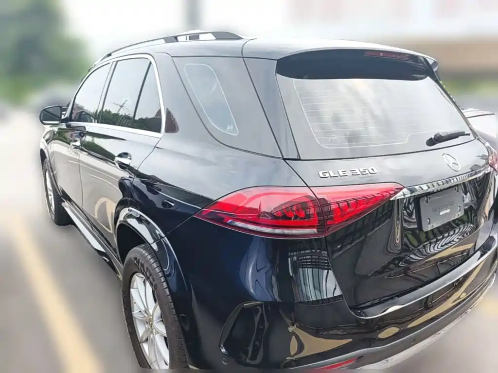 Mercedes-Benz GLE (Import) — миниатюра 7