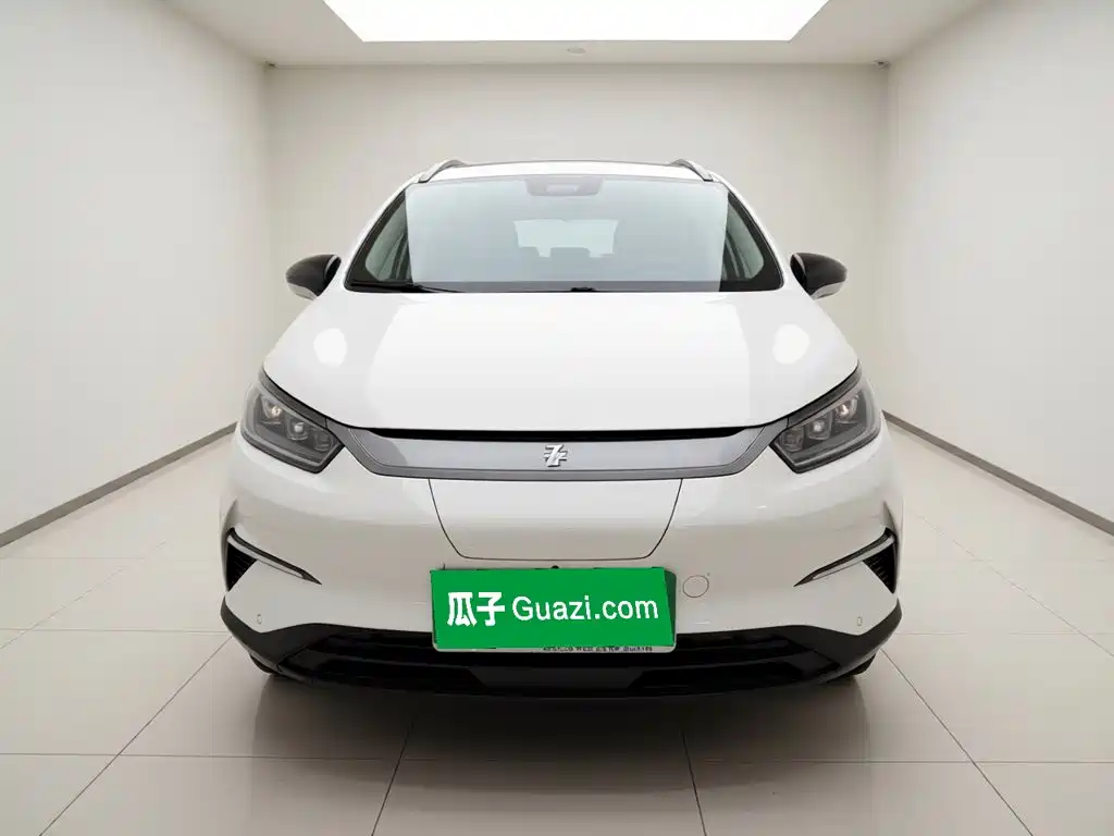 BYD Yuan Pro — миниатюра 2