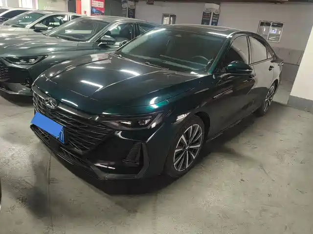 Chery Arrizo 8