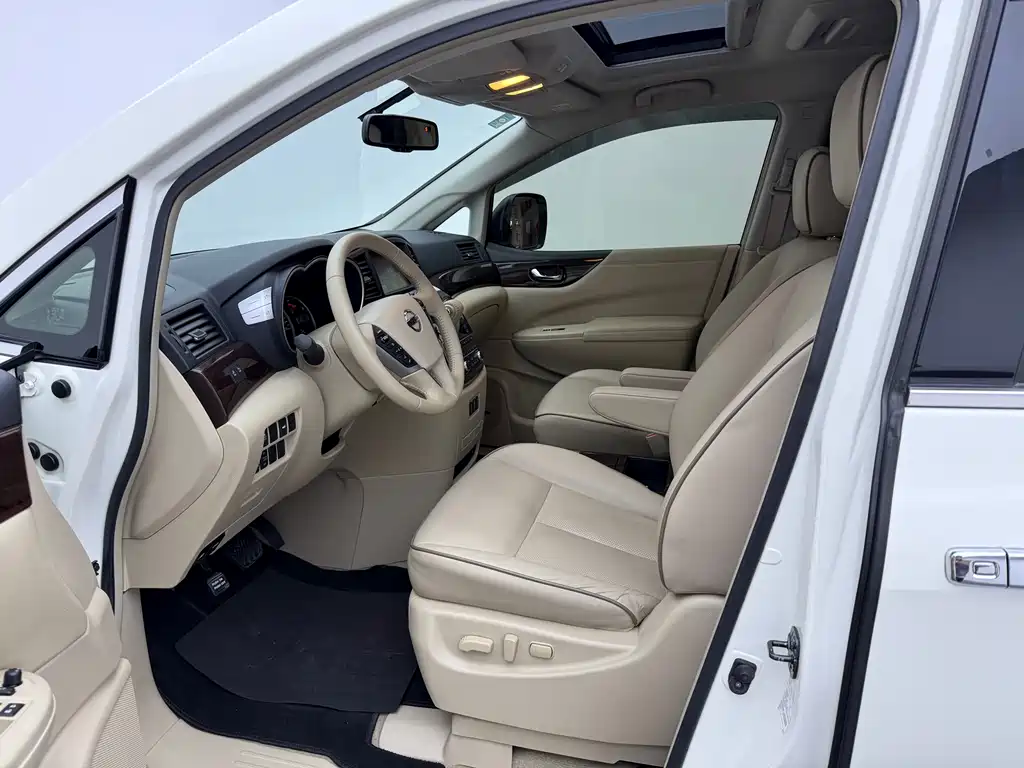 Nissan Quest 2015 3.5L SL