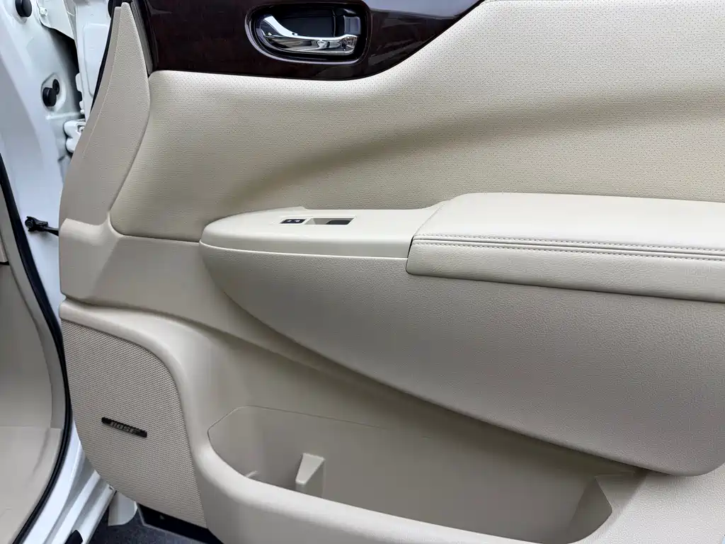 Nissan Quest — фотографии объявления, Фото 19