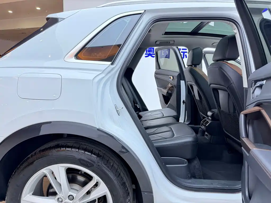 Audi Q3 — миниатюра 18