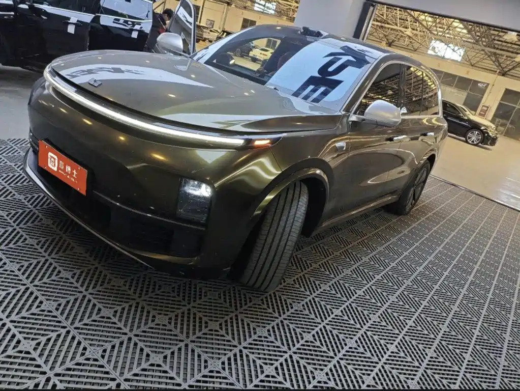 Li Auto Li L8 2024