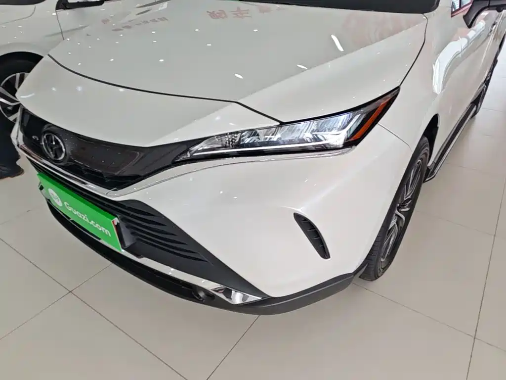 Toyota Harrier — миниатюра 24