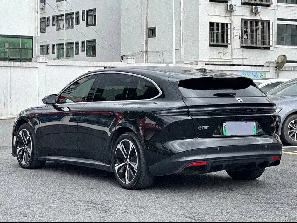 NIO ET5T — миниатюра 2