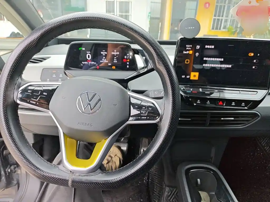 Volkswagen ID.3 — миниатюра 10