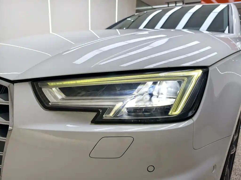 Audi A4L — миниатюра 32