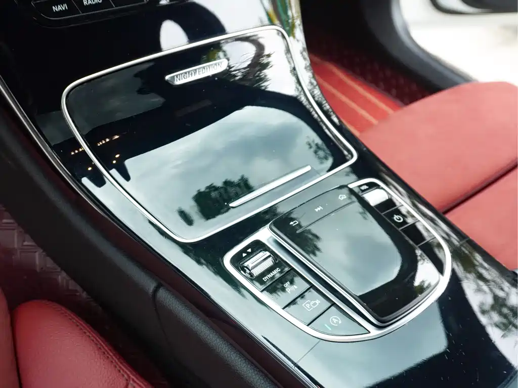 Mercedes-Benz C-Class — миниатюра 14