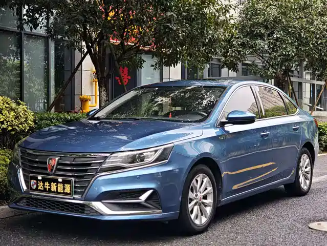 ROEWE  I6 NEW ENERGY 2018