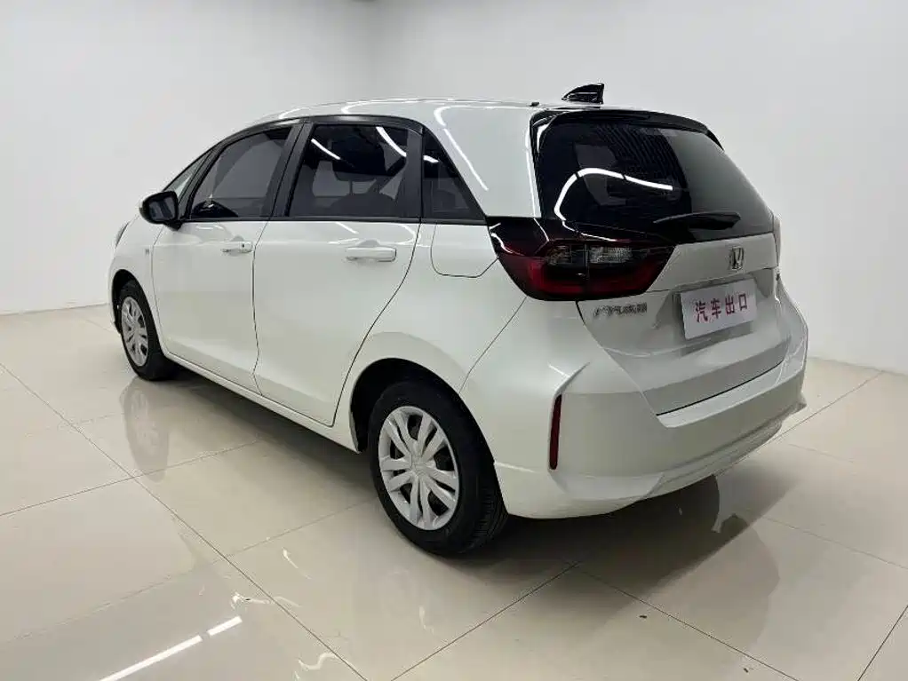 Honda Fit — миниатюра 5