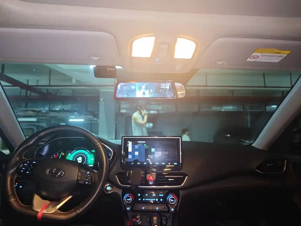 Hyundai Fista — миниатюра 10