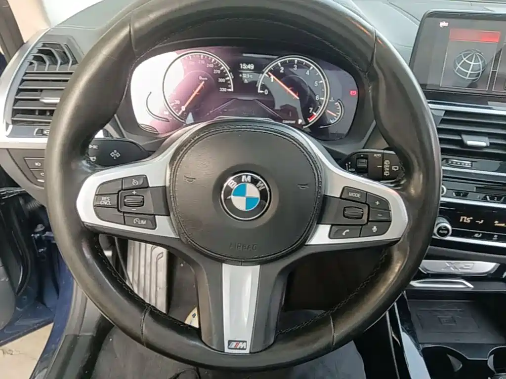 BMW X3 — миниатюра 11