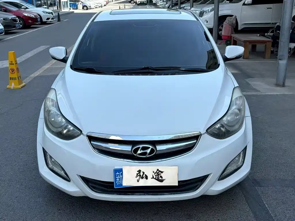 Hyundai Elantra Langdong — миниатюра 2