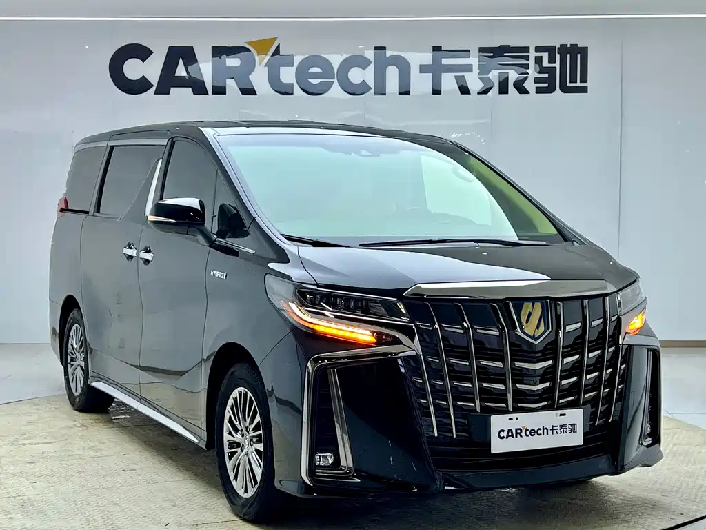 Toyota Alphard — миниатюра 2