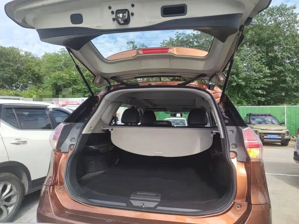 Nissan X-Trail — миниатюра 19