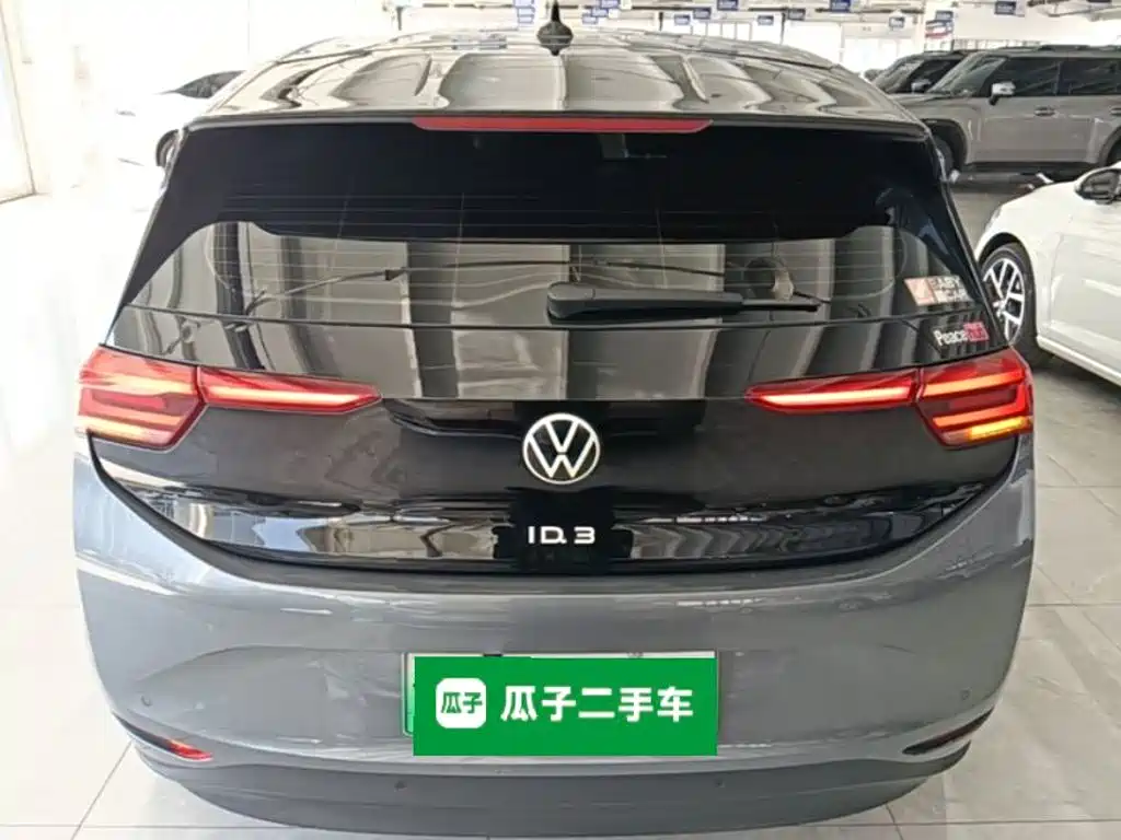 Volkswagen ID.3 — миниатюра 6