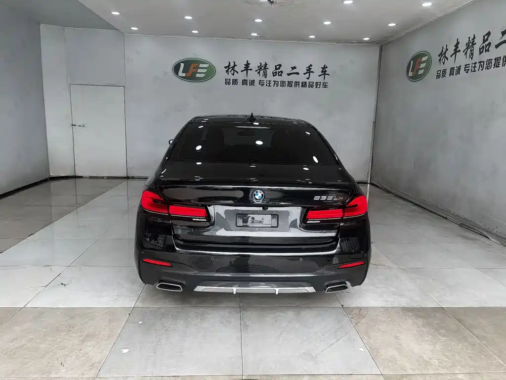 BMW 5 Series New Energy Facelift 2 535Le M Sport Package, фото 6