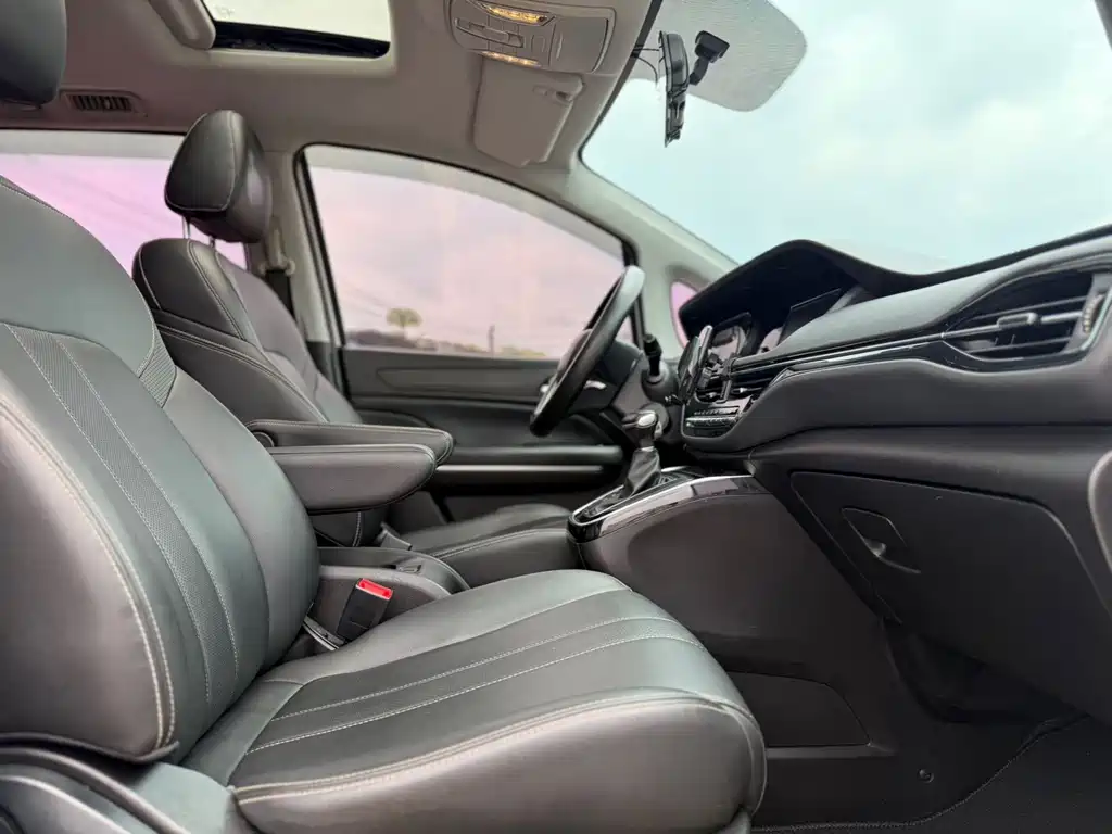 GAC Motor Trumpchi M6 — миниатюра 15