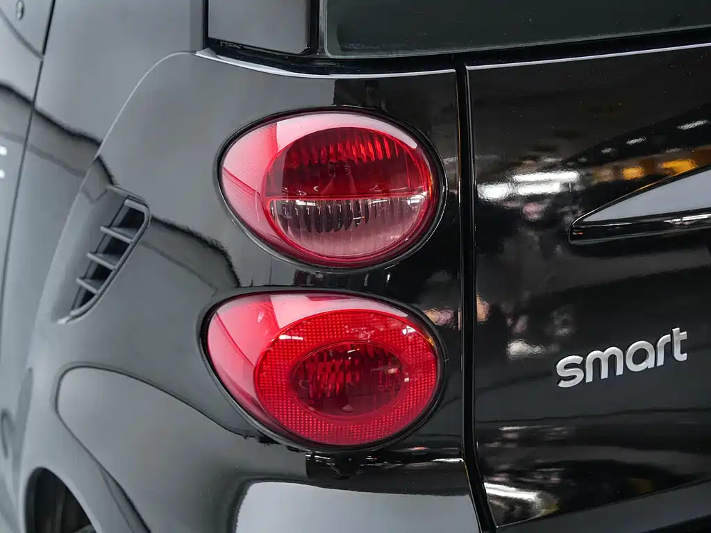 smart Smart Fortwo — миниатюра 19
