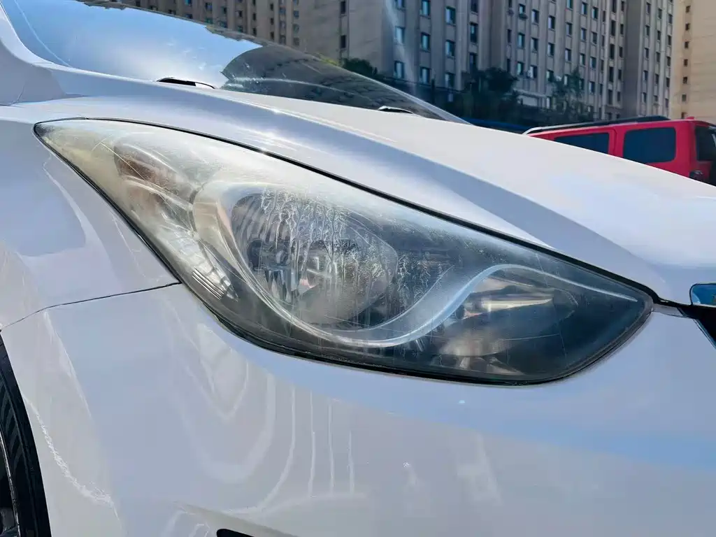 Hyundai Elantra Langdong — миниатюра 16