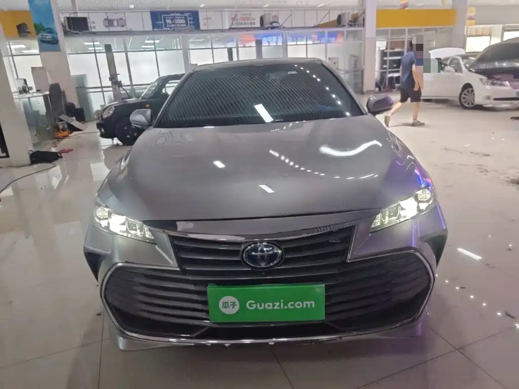 Toyota Avalon — миниатюра 3