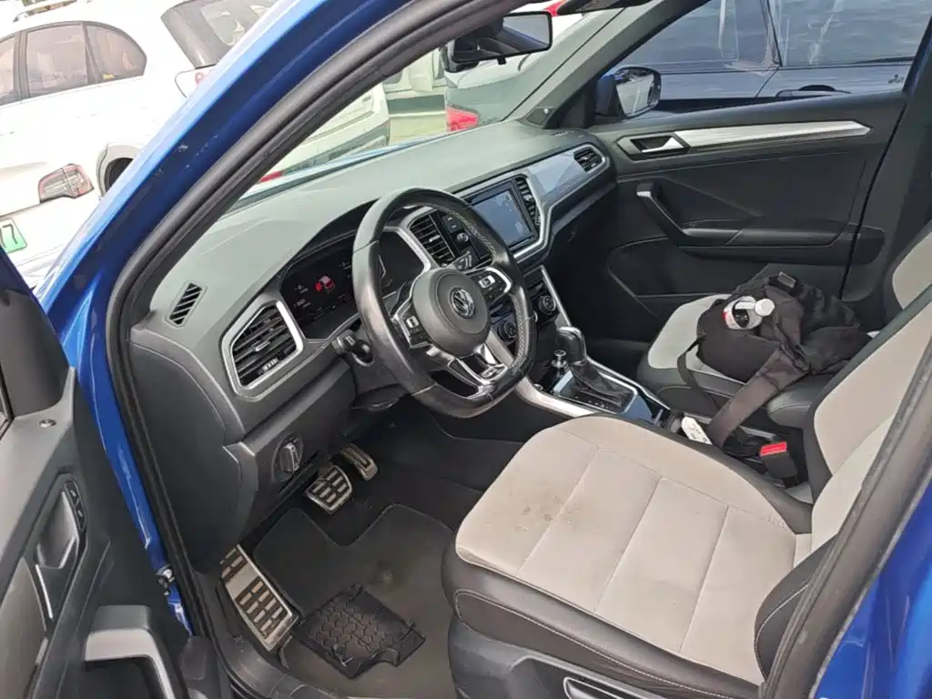 Volkswagen T-Roc — миниатюра 15