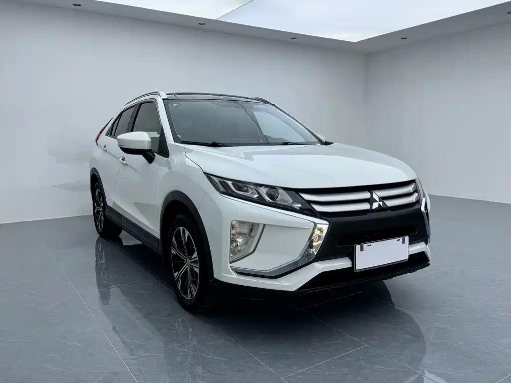 Mitsubishi Eclipse Cross 1.5T CVT 2WD Fearless Edition China VI, фото 3