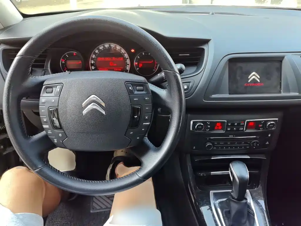 Citroen C5 — миниатюра 10