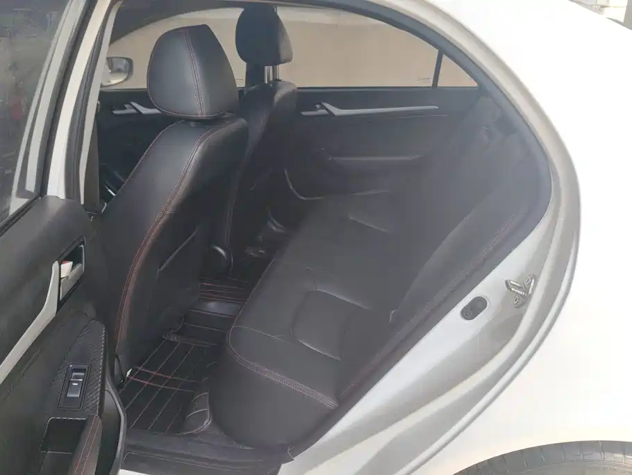 Geely Vision — миниатюра 11