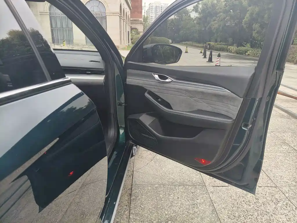 Geely Xingrui — миниатюра 21